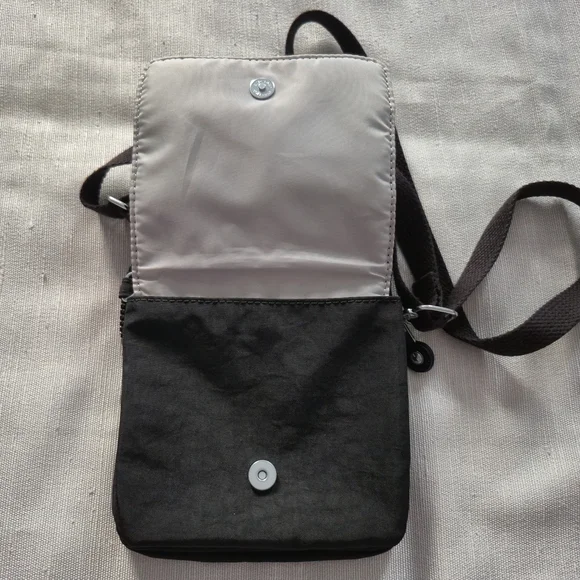 Kipling Eldorado Crossbody Bag Black Small Zip Snap Flap Front Adjustable Travel - Picture 6 of 12